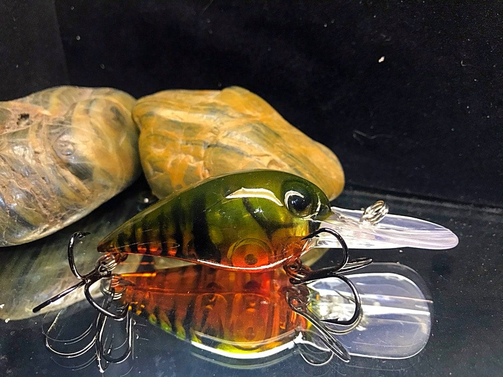 Ez’s Lures Custom Painted Wiggle Wart Crankbait – Old School Crawfish Pattern, 3/8 Oz, 8' Depth, Bass Fishing